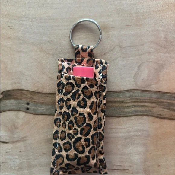 Animal Print keychain chapstick holder - Picture 2 of 3